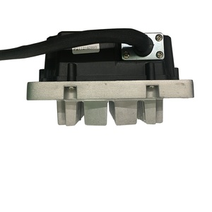 Regolatore motore a corrente alternata programmabile con frenata rigenerativa - Product Image 5