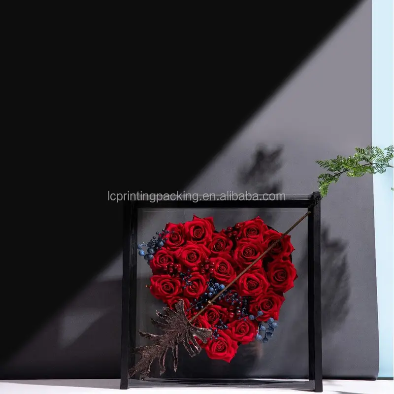 Luxury Clear Acrylic Heart Shape Flower Packaging Gift Boxes for Valentine's day and Mother's day