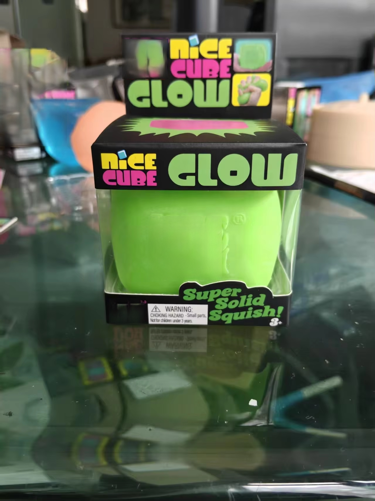 Luminous green