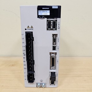 Nuovo SGDV-3R8A11A002000 PLC PAC e controller dedicati servomotore spedizione rapida servomotore YASKAWA - Product Image 1