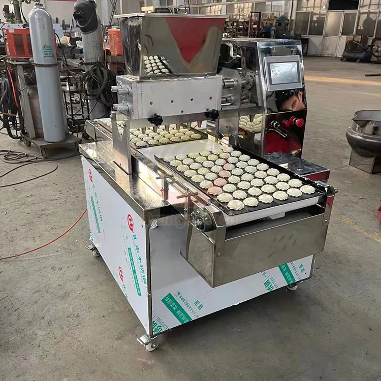 स्वचालित नाश्ता कप केक मफिन macaron कप केक बिस्कुट और कुकीज़ बनाने भरने निर्माता जमाकर्ता मशीन