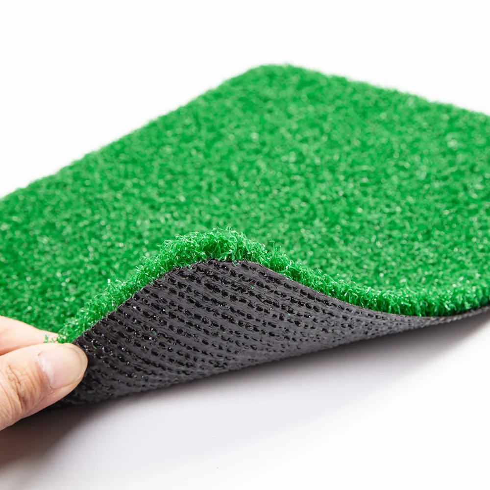 Venda quente de piso esportivo de grama artificial para decoração de tapete de grama de plástico