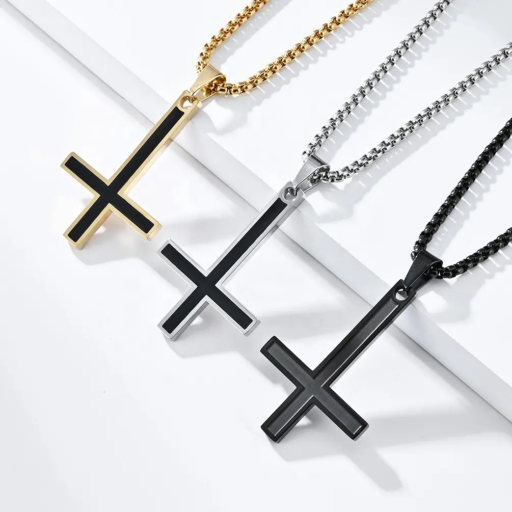 Три цвета из нержавеющей стали кулон позолоченный Черный Эмаль висит вверх ногами перевернутый крест ожерелье молитва ювелирные изделия
