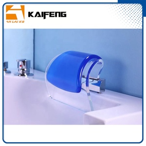 Vasca da bagno con idromassaggio rettangolare in stile interno europeo controllata da Computer con Radio FM e KF-637 Bluetooth - Product Image 3