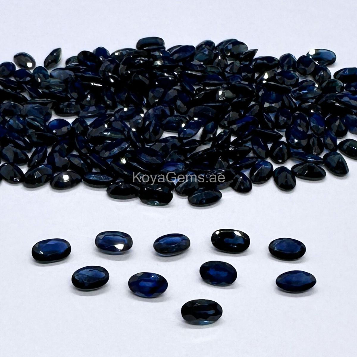 สีฟ้าสดใส