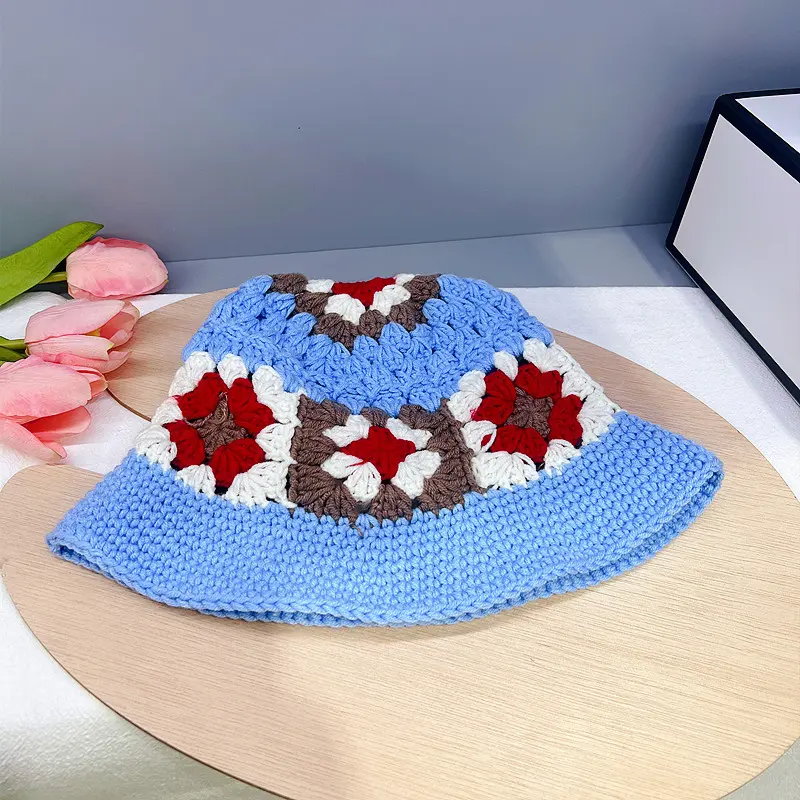 Venda quente Handmade Malha Chapéus Para As Mulheres Chapéu Térmico Crochet Inverno Quente Confortável Designer Bucket Hat Popular