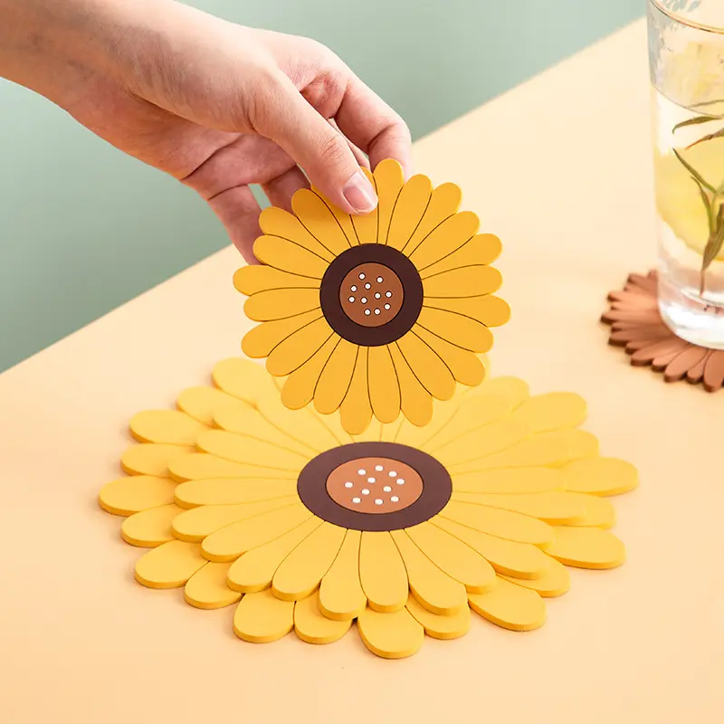 Sonnenblumen-Unterstützer-Tischmatten hitzebeständiges PVC weichgummi Kaffee-Becherunterstützer