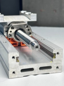Riel integrado de 54mm de ancho, Módulo lineal de husillo de bolas TBI, máquinas CNC, guía lineal JTG5, deslizamiento lineal de alta velocidad y alta precisión - Product Image 2