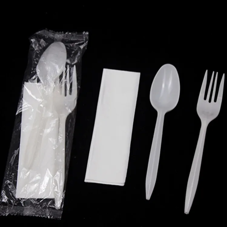 Alta qualidade branca plástico descartável faca e garfo PP Material Talheres Kit Factory Disposablemodern luxo