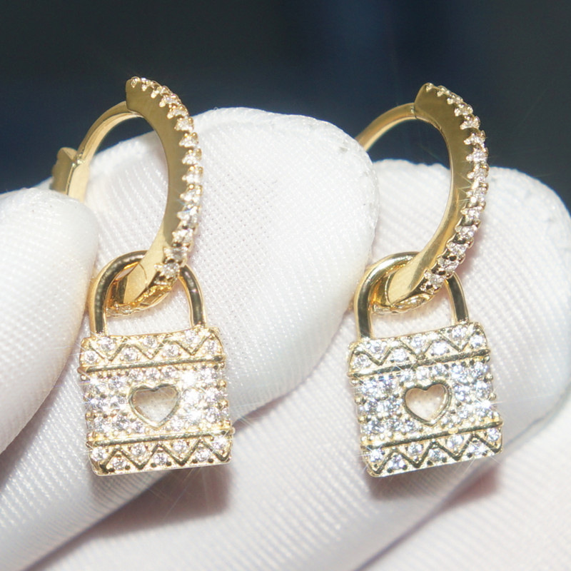E2939 gold