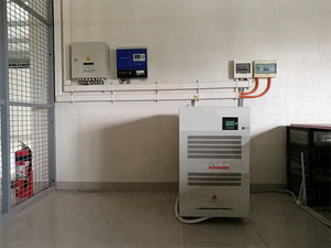 שלושה שלב שמש רשת כבוי מהפך 10KW DC192V 220V 240V 300V 360V 384V כדי AC220 AC380V טהור סינוס גל ממיר