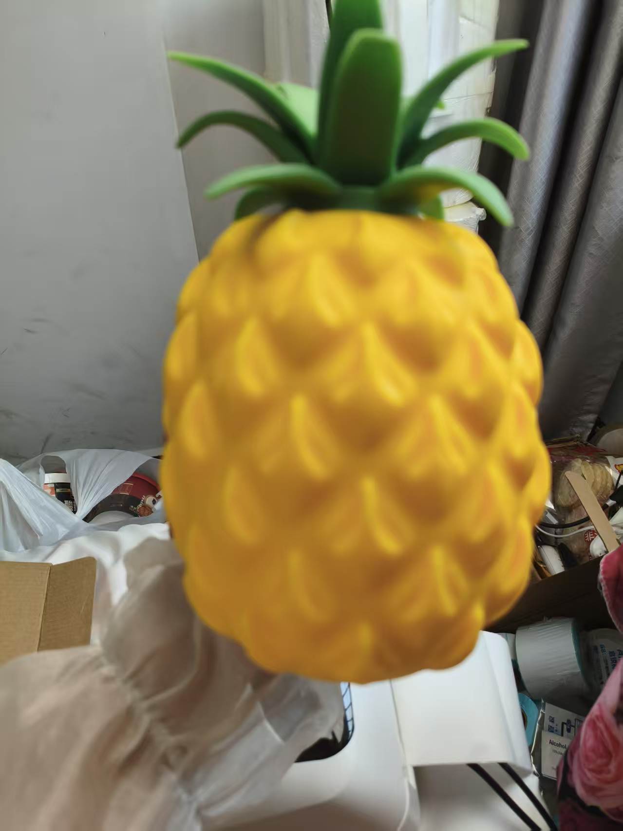 12 Pineapple