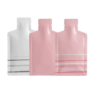 Stokta ve özel losyon kozmetik alkol örnek kullanım için küçük poşet krem 2ml paket dar şişesi düzensiz şekil çantası - Product Image 6