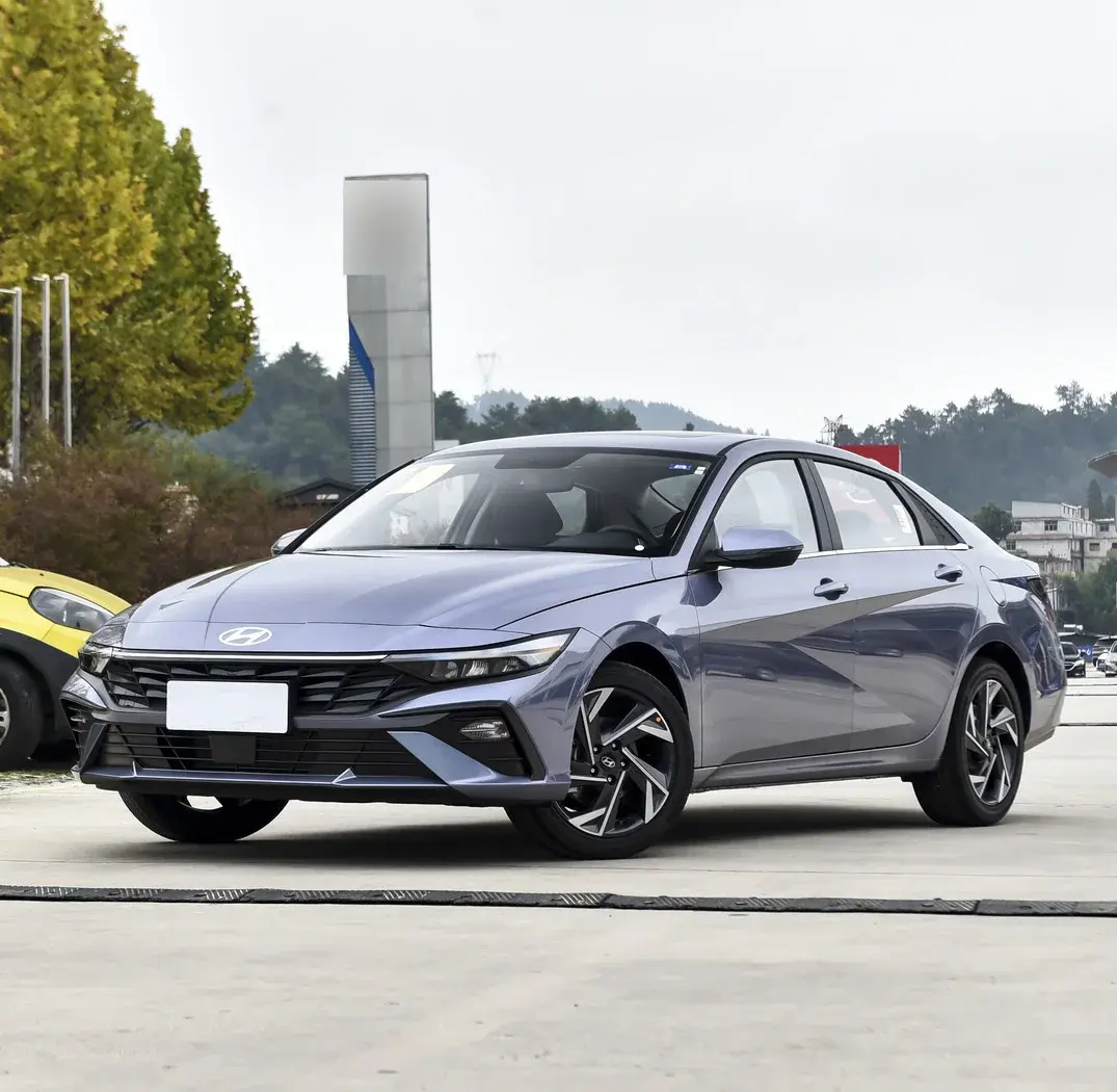 HydnaiElantra 2023 1.5L CVT GLX GLX LUX TOP usato nuova auto ammiraglia edizione nuovo elenco 4 porte 5 posti a benzina berlina FWD high s