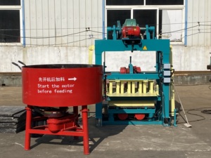 Máquina de fabricación de bloques de construcción de enclavamiento de marca famosa SHENGYA, fabricante de bloques de pavimentación hueca semiautomática - Product Image 3