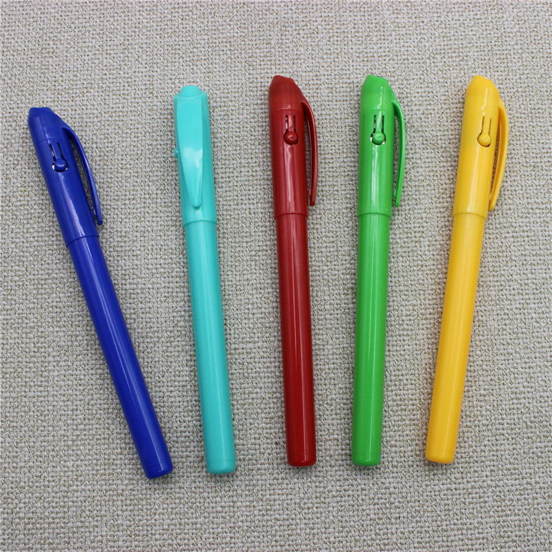 สีฟ้า