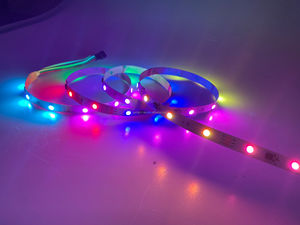Ws2813 RGBพร้อมWS2811 IC (3-Led/พิกเซล) DC 12V RGB LED Strip - Product Image 2