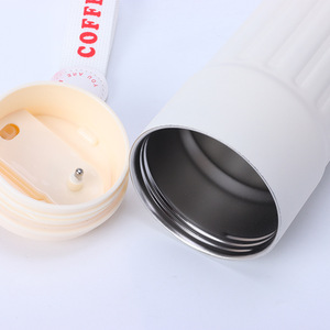 Yeni tasarım 450ml <span class=keywords><strong>LED</strong></span> akıllı sıcaklık göstergesi termo Tumbler paslanmaz çelik seyahat kahve kupaları kupa