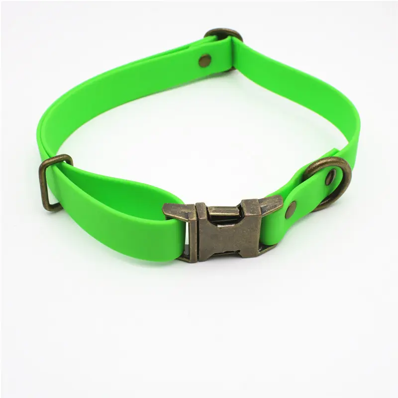 Collare per cani da compagnia impermeabile collari per cani regolabili personalizzati collana per cani di piccola taglia media e grande materiale in PVC morbido facile da pulire