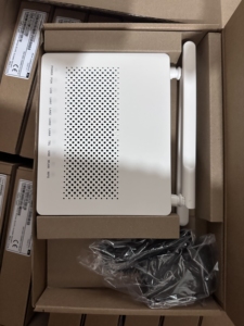 Hg8546m eg8141a5 נתב אופטי עם אנטנה 5db huawawawi xpon onu 4lan 1 קול vifi אנטנה ג 'יגה - Product Image 3