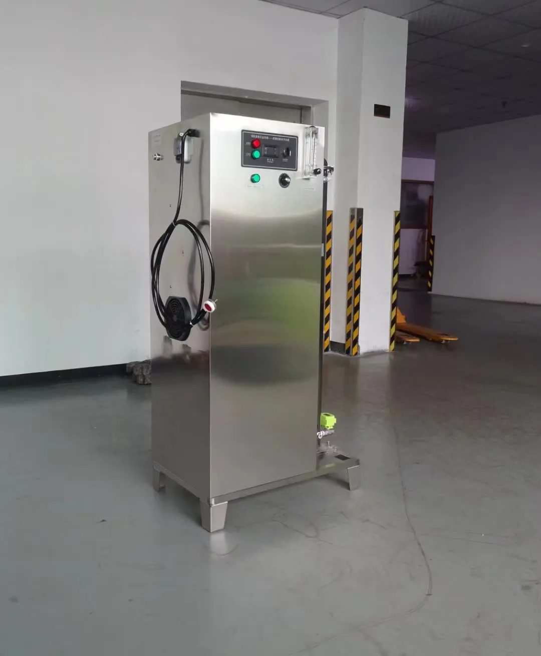 Generador de ozono industrial OGP Purificador de acero de alta calidad para el tratamiento de piscinas y aguas residuales con bomba y motor