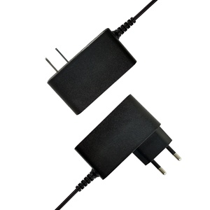 Conveniente adaptador de corriente 15V 1.5A con salida de CC de Conexión enchufable para una carga fácil - Product Image 5