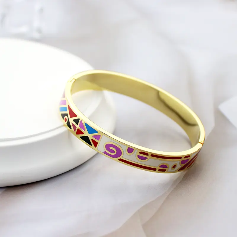 AOFEI Jewelry Customized European Women's Sizes Enamel Gold Bangles 18K Women Bangle Bracelet