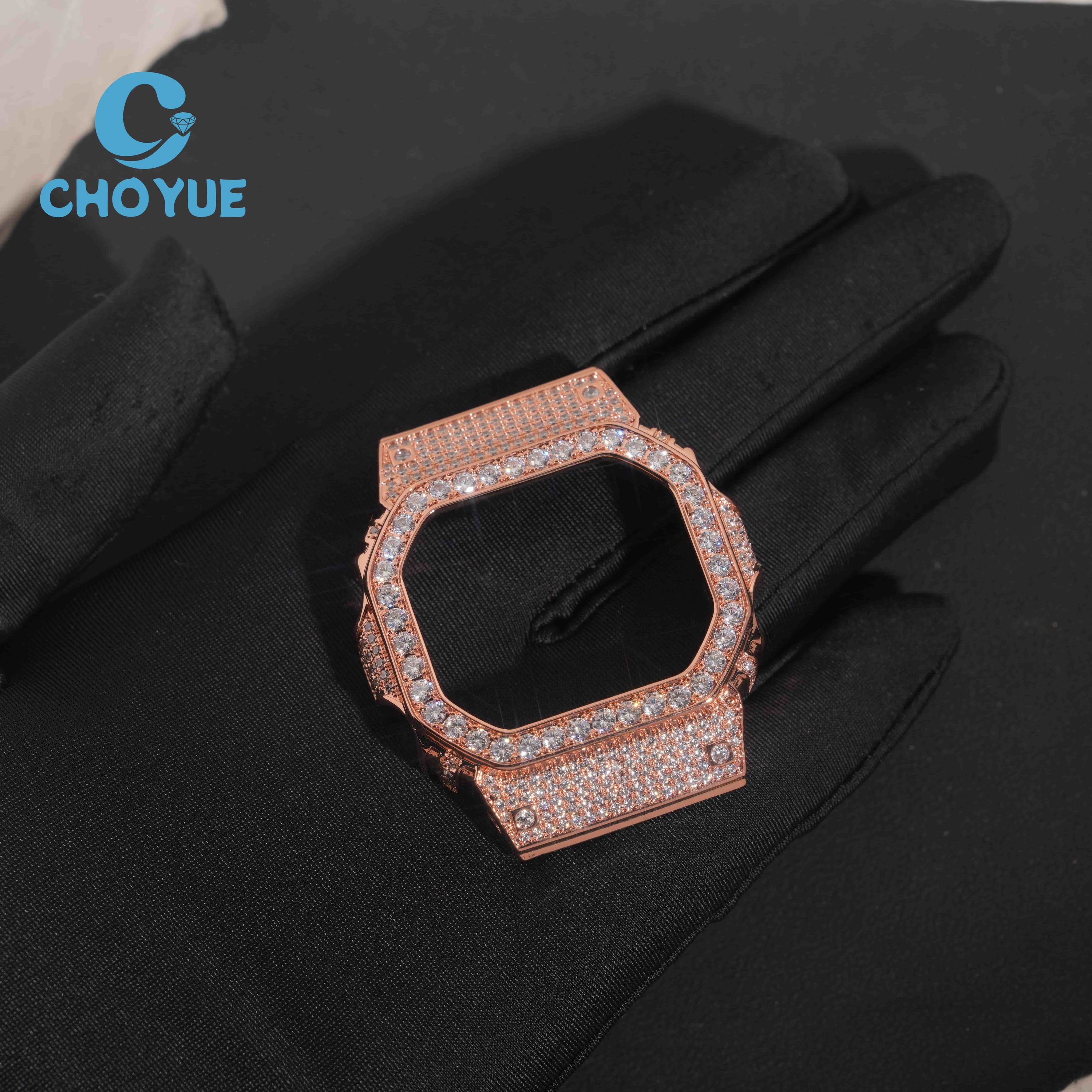 Pink moissanite