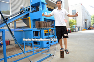 DF10-10s <strong>Automatic</strong> Clay Soil Interlocking Brick <strong>Making</strong> <strong>Machine</strong> 500Tons Pressure Bricks Compressed Earth <strong>Blocks</strong> <strong>Machines</strong> - Product Image 4