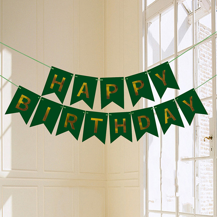 Style 16 vert avec lettre dorée