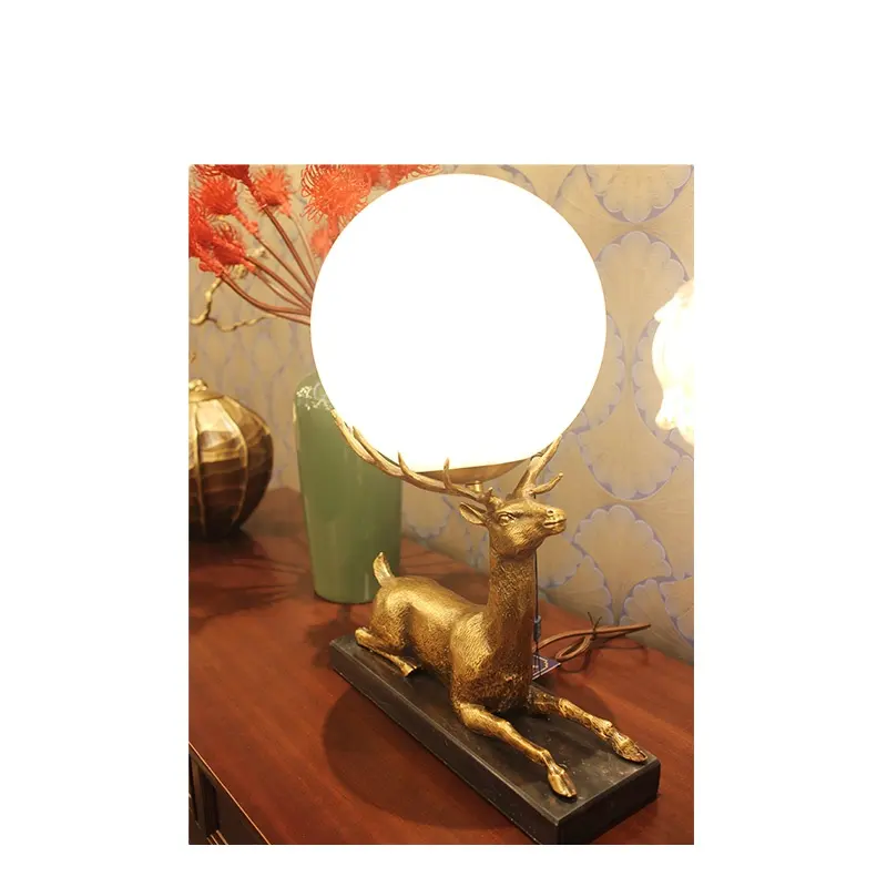 Lampe de chevet avec motif de cerf en cuivre, vente en gros d'usine