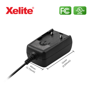 可互换的12V 1A交流-DC适配器通用100-240VAC电源，带美国插头可拆卸5v输出5A电流，由电脑制成 - Product Image 4