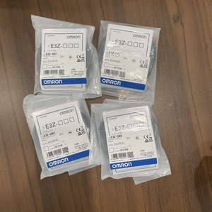 E3Z-D62 2M光センサーNPN出力ワイヤリードアウト内蔵アンプ光電センサー拡散反射型検出 - Product Image 4