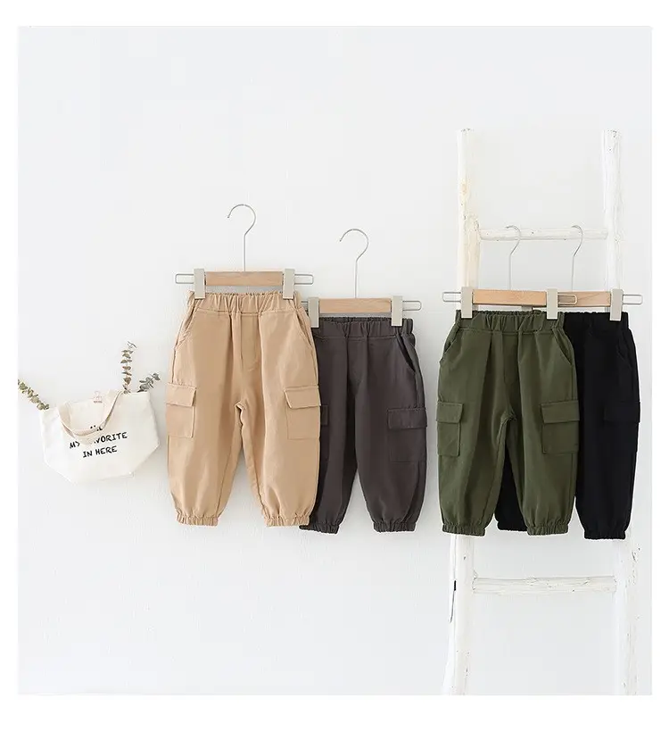 2022 primavera e autunno nuova versione coreana di versatili pantaloni da lavoro per bambini di piccole e medie dimensioni, pantaloni casual di 3-8 anni