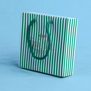 Bloc de notas adhesivas personalizado a la moda, Bloc de notas de papel en forma de pie para promociones hechas de cartón, Material de tablero dúplex compensado - Product Image 4