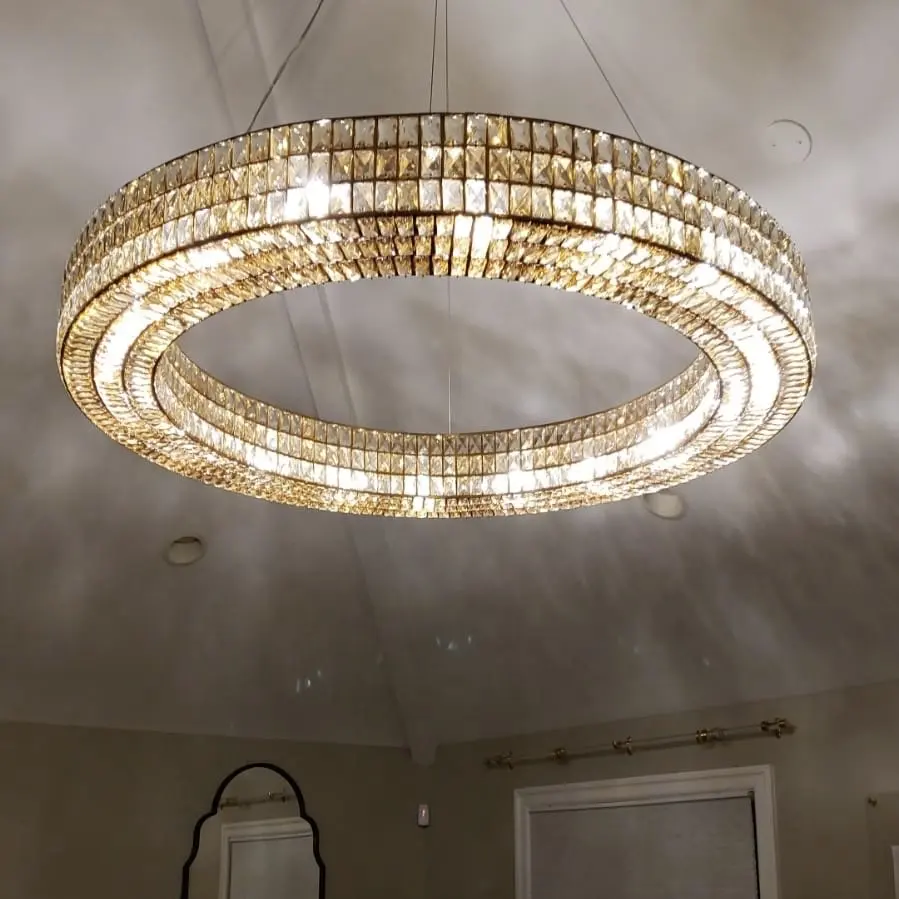 Gran círculo de oro Spiridon anillo de lujo moderno lámparas de araña de cristal Hotel habitación decoración colgante luz lámpara