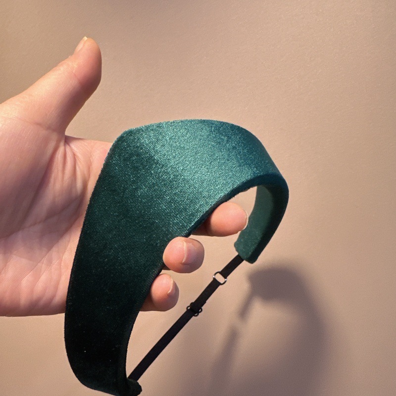 Vert foncé