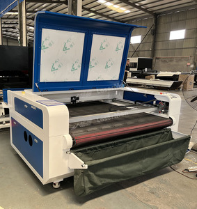 מכונות חיתוך לייזר בד מהירות גבוהה בד בד cnc co2 1610 1625 חיתוך 1810 עבור חולצה <span class=keywords><strong>t</strong></span> חולצה