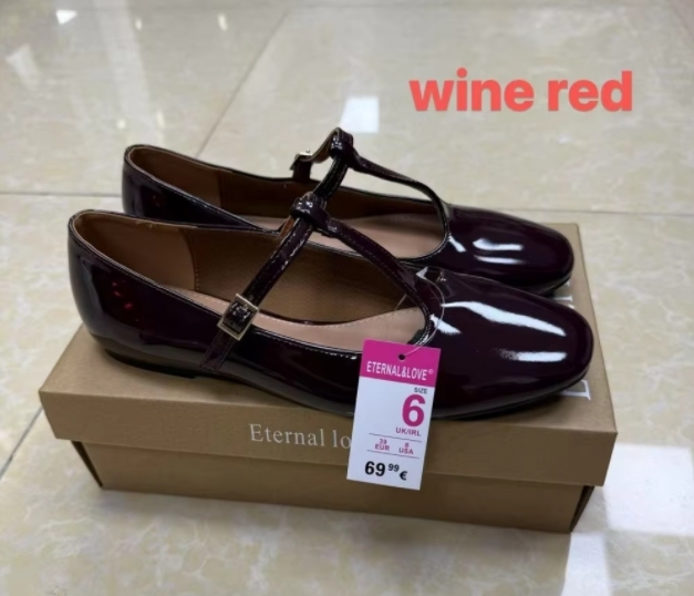 wine red