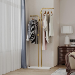 Base di lusso in marmo dorato in metallo a 5 ganci appendiabiti camera da letto a doppio palo appendiabiti Freestanding cappello Hijab supporto sciarpa cremagliera