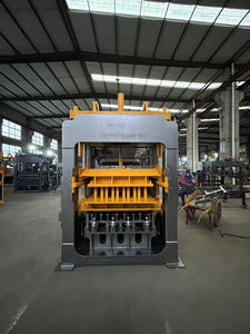 Máquina automática de fabricación de bloques de enclavamiento de cemento, venta de ladrillos a Ghana, a la hora de hacer cemento, a la venta - Product Image 2