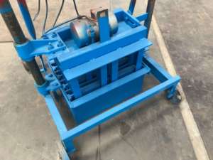 2024 semi-automatico blocco di pavimentazione in calcestruzzo elettrico per la fabbricazione di mattoni di argilla macchina per la produzione di mattoni per la vendita - Product Image 6