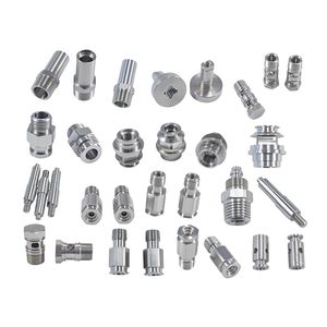 Componenti lavorati CNC di precisione per dispositivi medici e sistemi automobilistici certificati con conformità IATF 16949 - Product Image 2