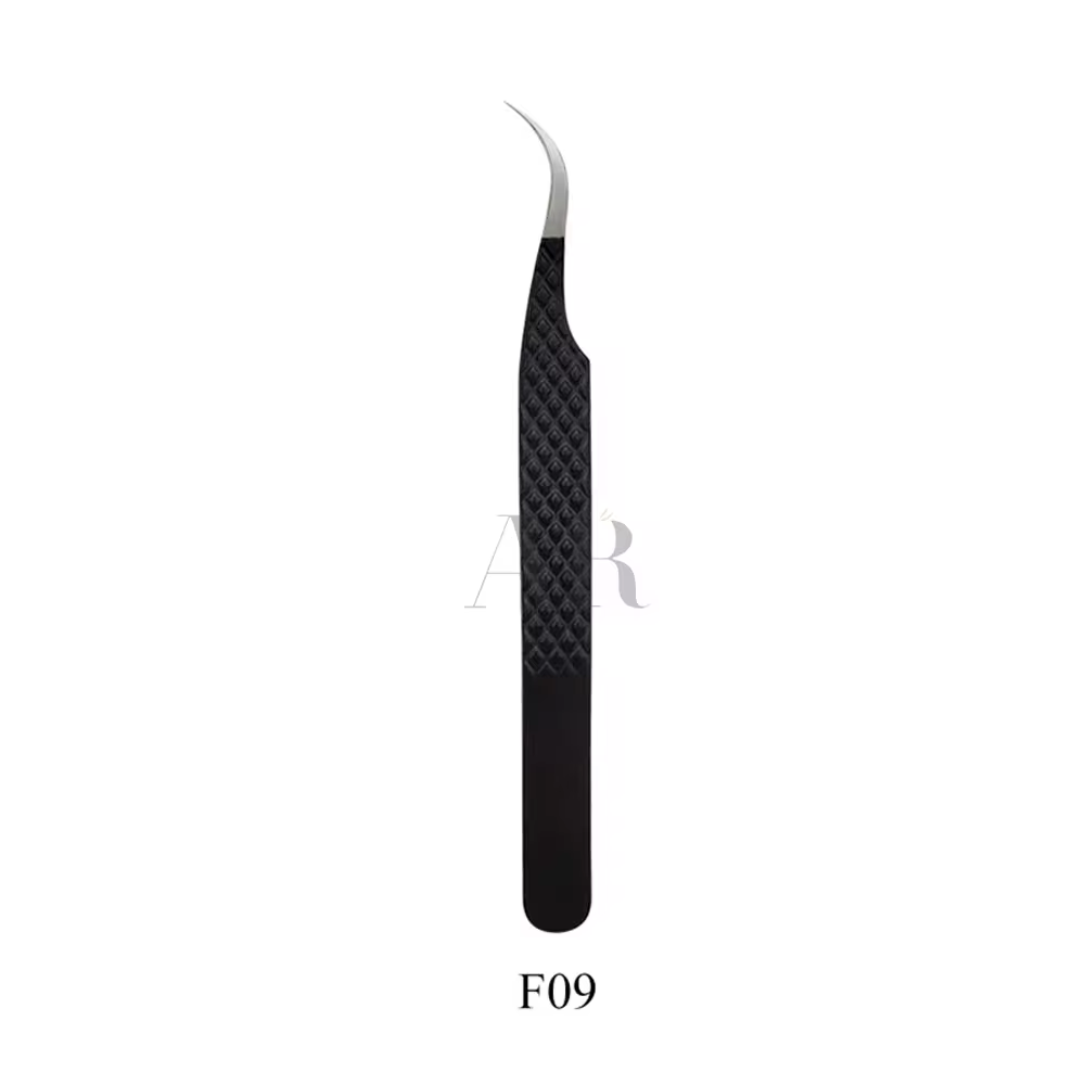 F09