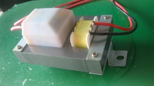 Insetto Killing lights & trap HV trasformatore 100V-240V 50/60Hz uscita 2800-3500V,5mA. Silicio lamiera di acciaio 83*57mm - Product Image 2