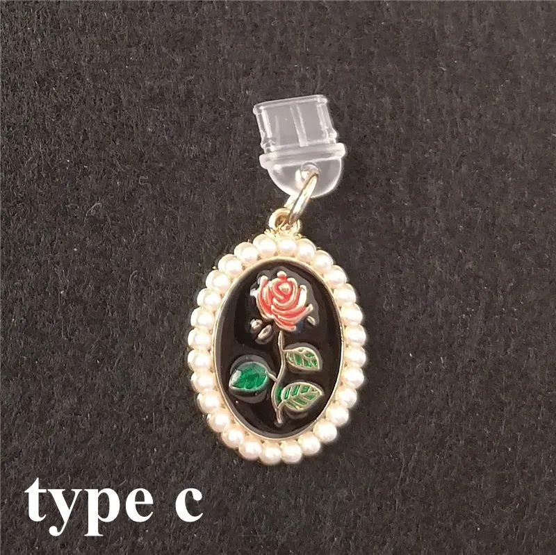 Type c noir