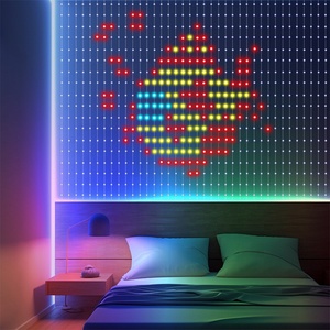 Guirnalda de luces LED RGB inteligentes controladas por aplicación Decoraciones navideñas para exteriores con sincronización de música programable - Product Image 3
