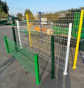 Acciaio inossidabile saldato zincato ferro rete metallica recinzione tessuto semplice stile per uso agricolo Cut & Bend servizi di lavorazione - Product Image 3