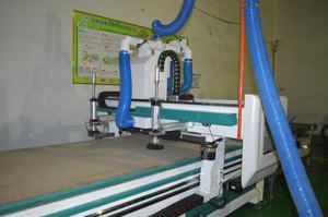 Solución de anidación cnc para carpintería con sistema de descarga de carga para línea de producción de muebles - Product Image 5