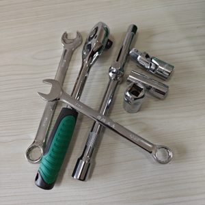 2024 37 Pcs Wrench <strong>Kit</strong> Sockets <strong>Tool</strong> Set Screwdriver Combination Spanner <strong>Tools</strong> <strong>Kit</strong> - Product Image 5